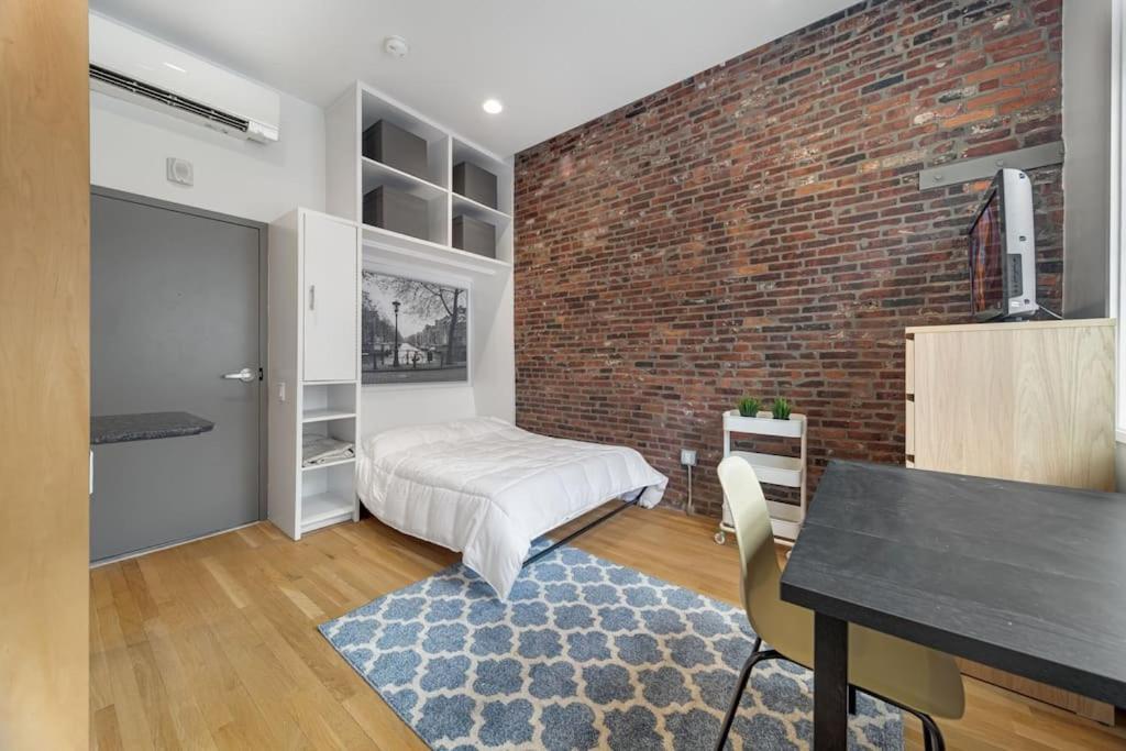 Simple Furnished Studio In The Heart Of ボストン エクステリア 写真